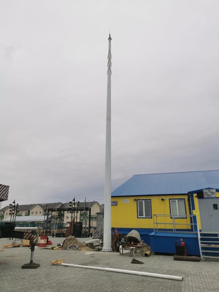 Флагшток с флюгерным механизмом (с. Антипаюта, Ямало-Ненецкий АО)