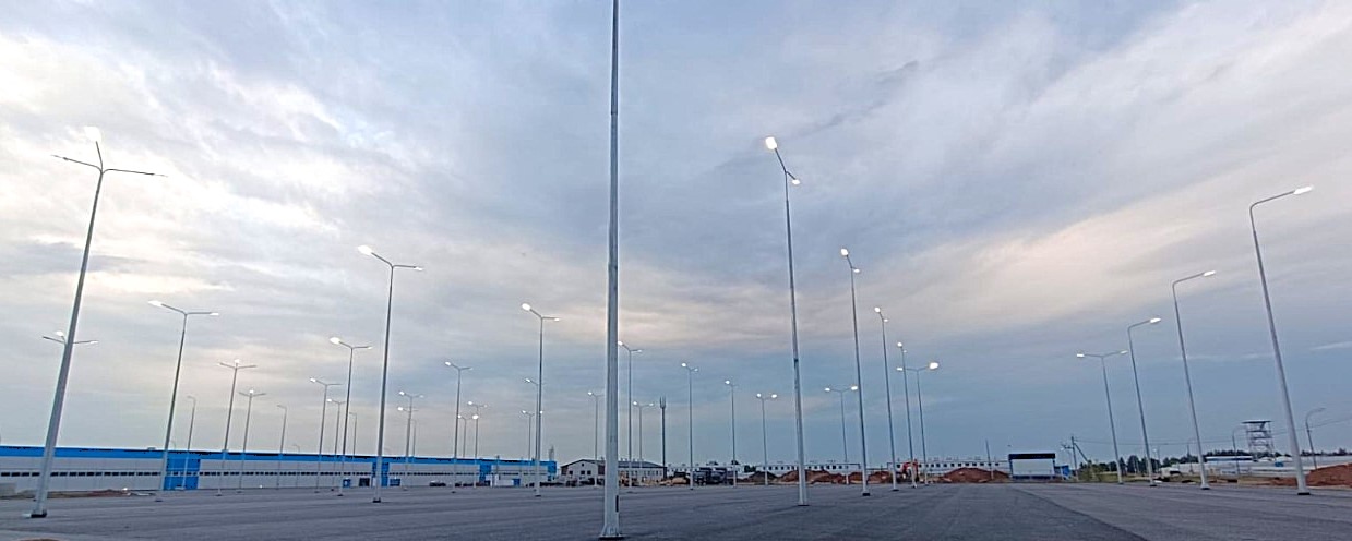 Парковка и зона разгрузки (ОЭЗ "Алабуга", Татарстан)