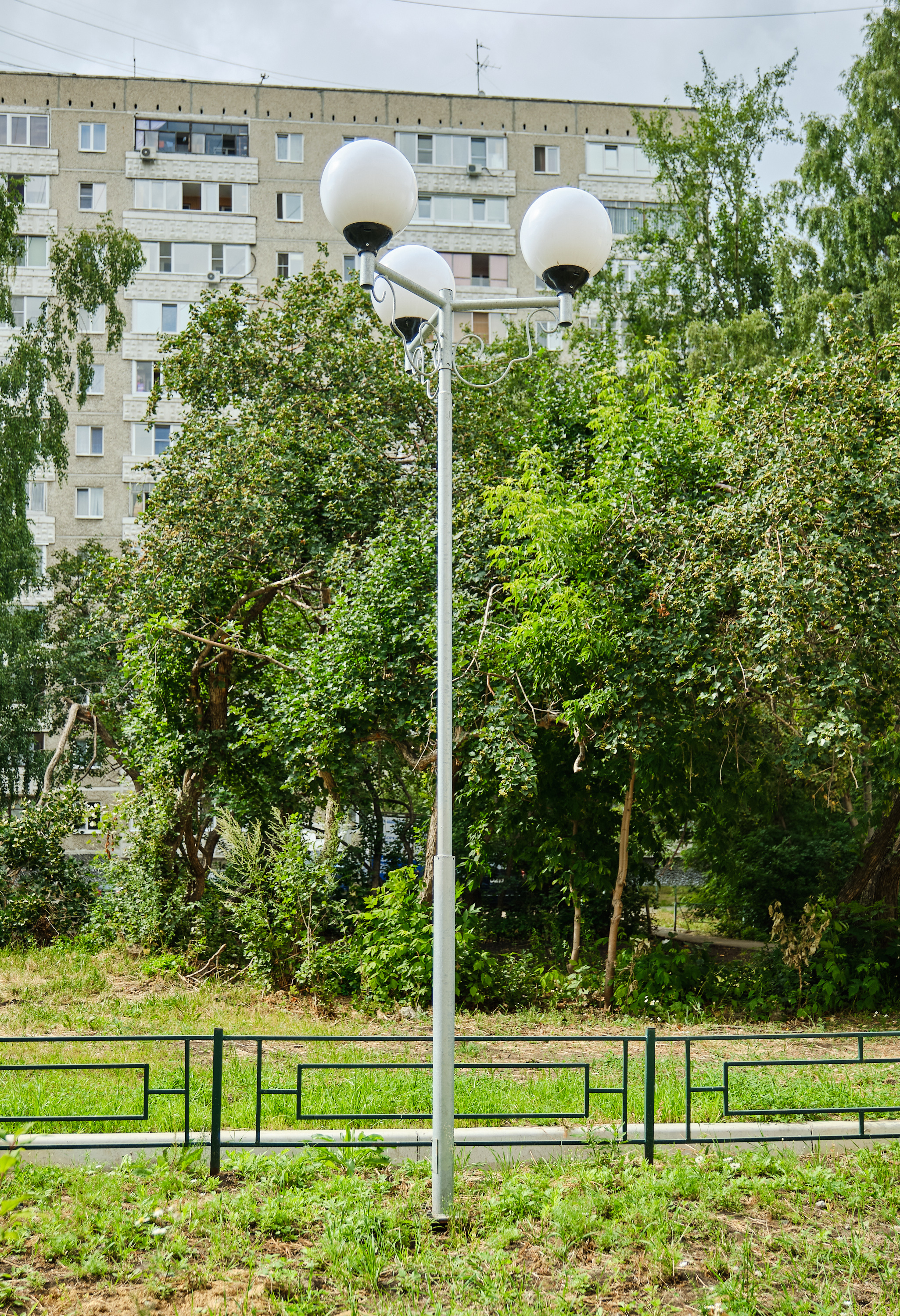 Сквер на улице Агрономическая (г. Екатеринбург, Свердловская область).